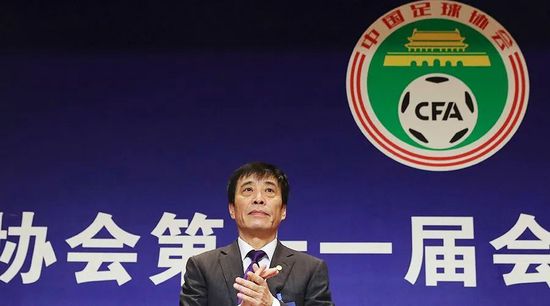 瞧享